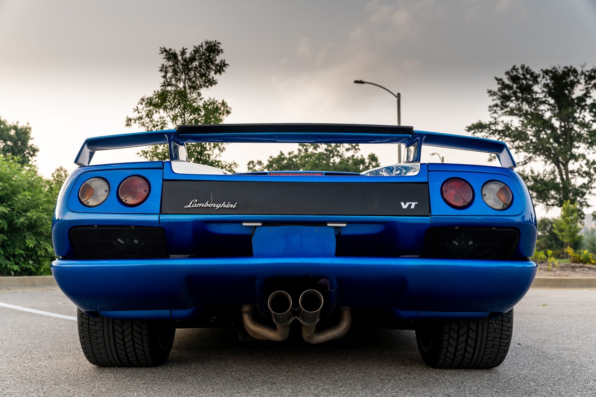 Lamborghini Diablo VT 2001 года выпуска в цвете Monterey Blue