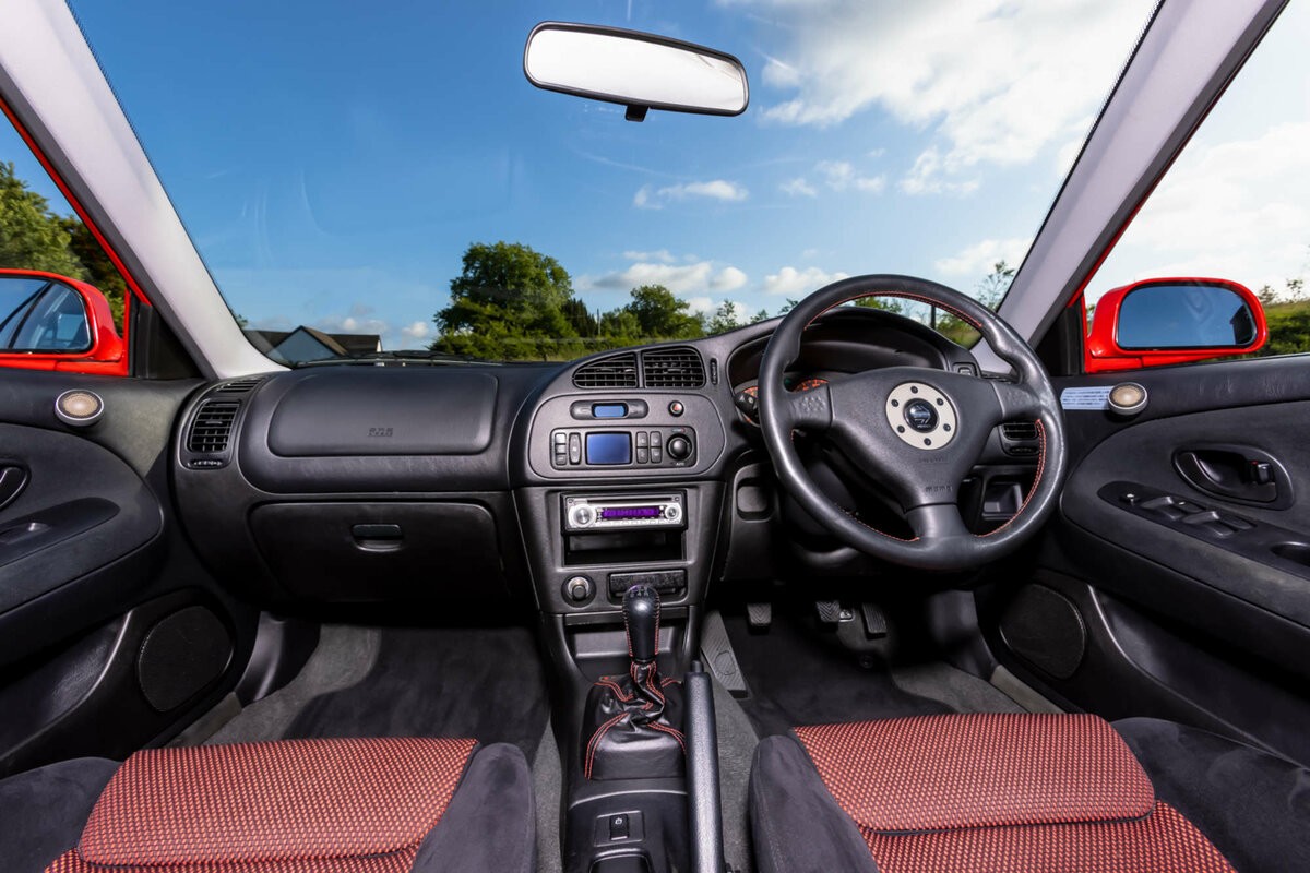 Безупречный Mitsubishi Lancer Evo VI Tommi Makinen Edition