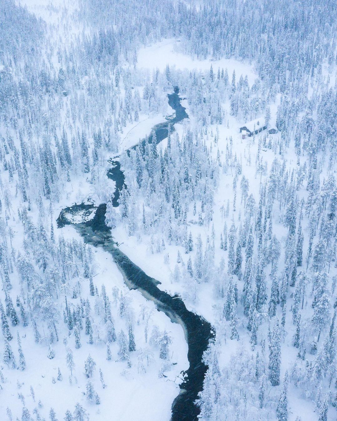 Городские и природные снимки из путешествий Кума Чевика