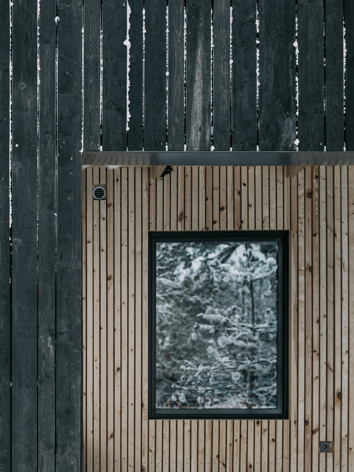 Деревянный домик с баней в Ленинградской области