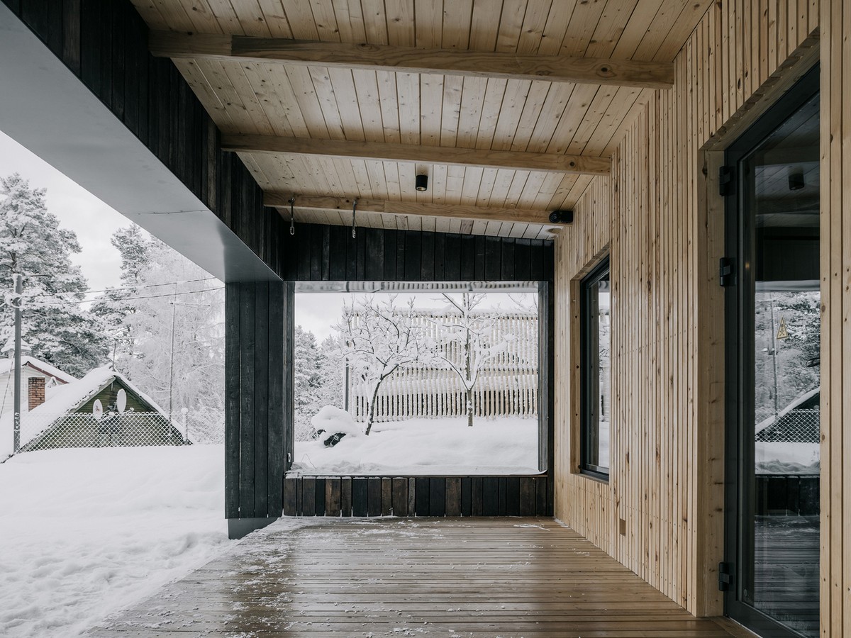 Деревянный домик с баней в Ленинградской области