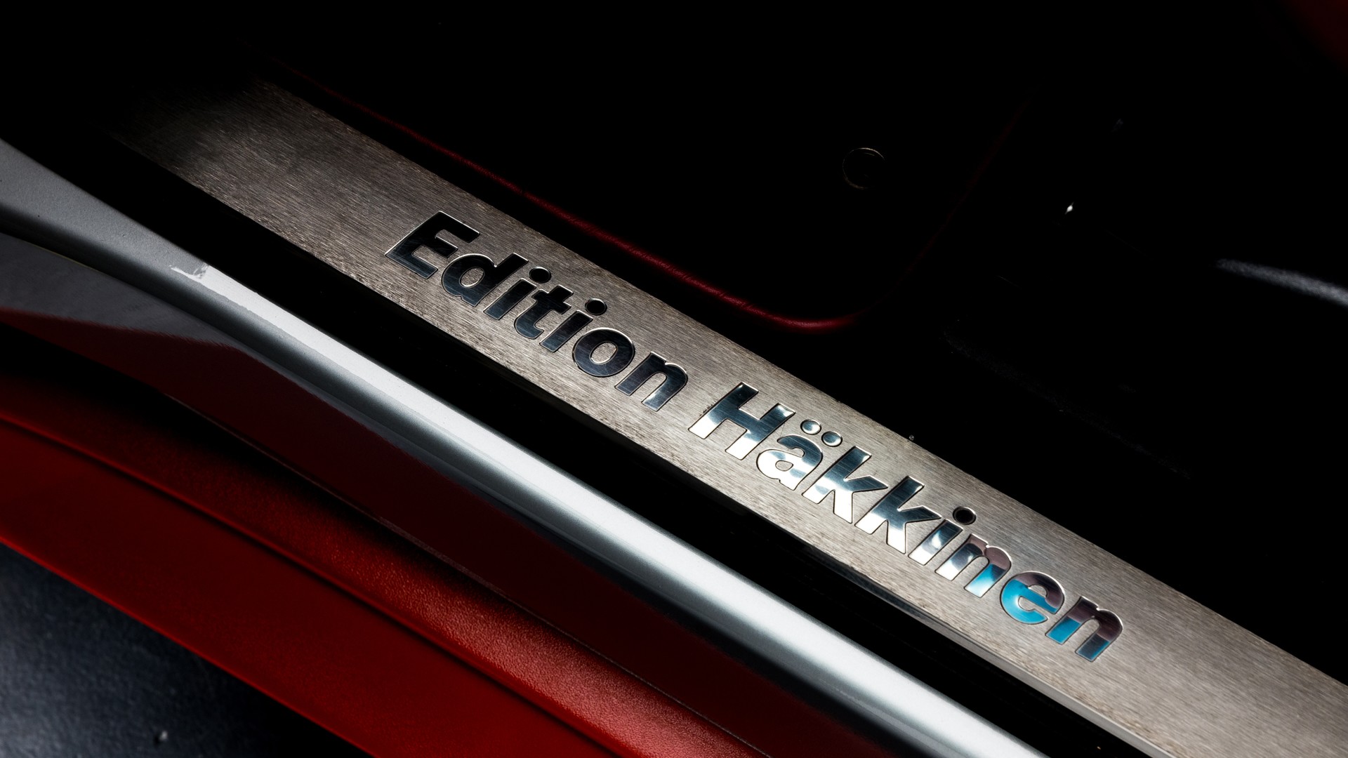 Лимитированный Mercedes-Benz A160 Edition Hakkinen