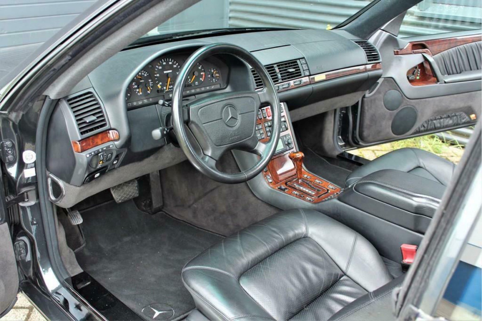 Редчайшее купе Brabus 6.9 V12 выставлено на продажу