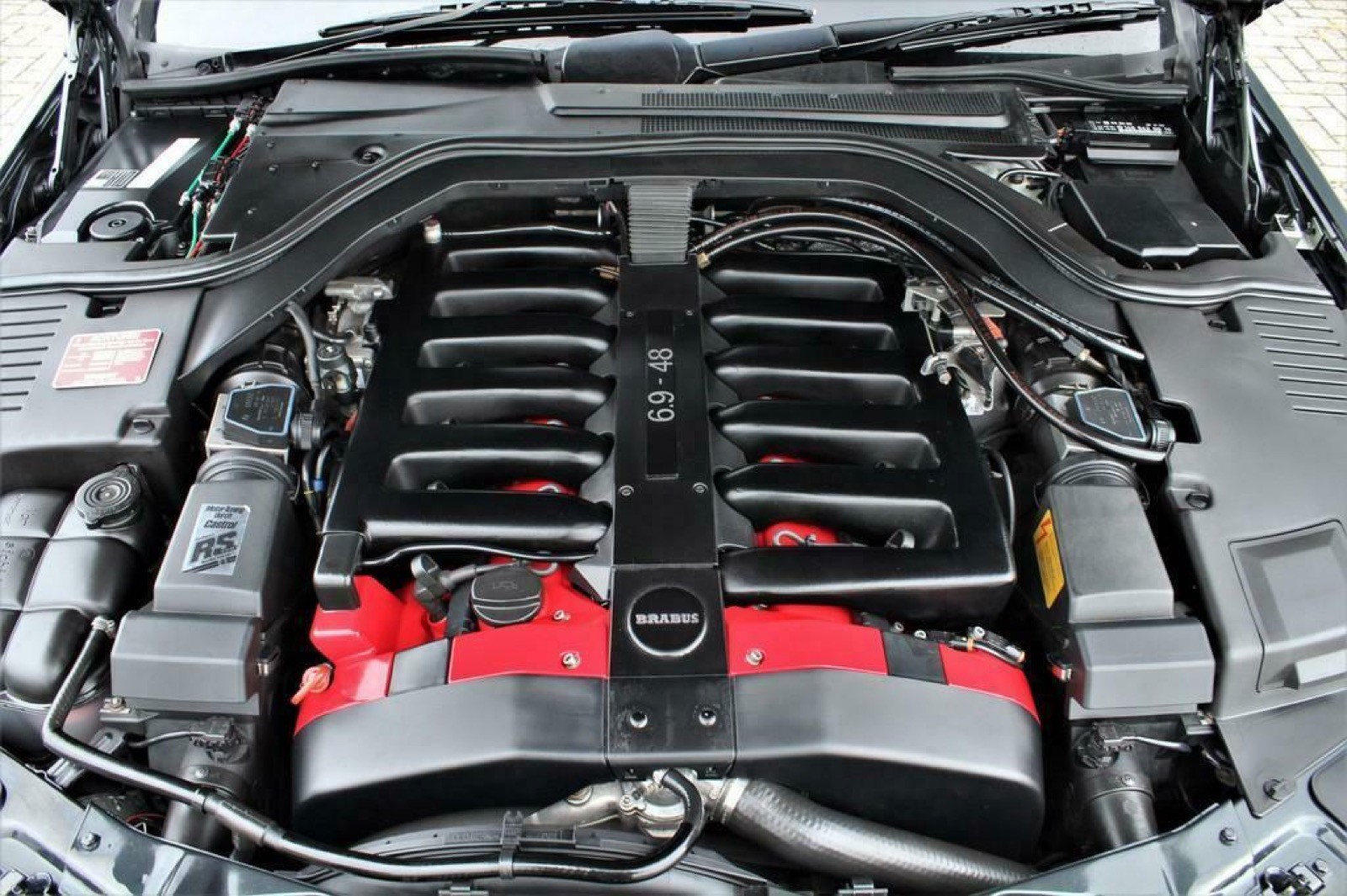 Редчайшее купе Brabus 6.9 V12 выставлено на продажу