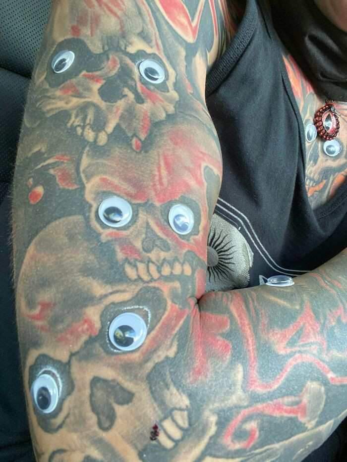 Необычные татуировки в стиле Хэллоуина