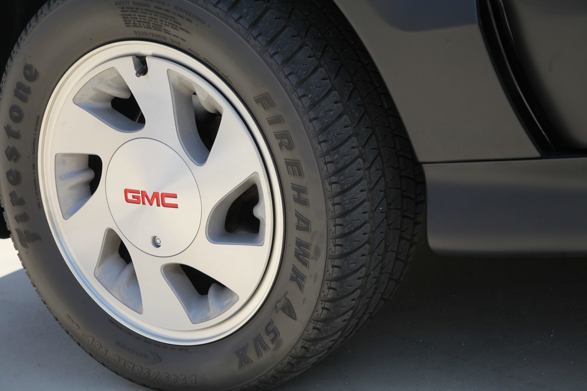 GMC Syclone — один из самых крутых пикапов 90-х