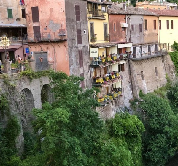 Интересные наблюдения и мелочи жизни в Италии