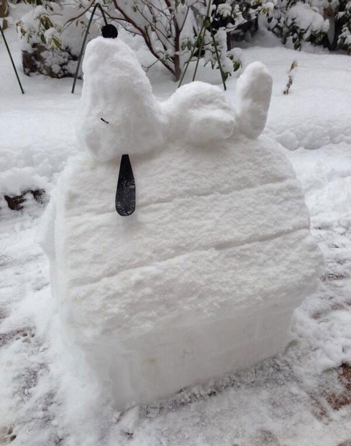 Примеры самых необычных снеговиков и снежных скульптур