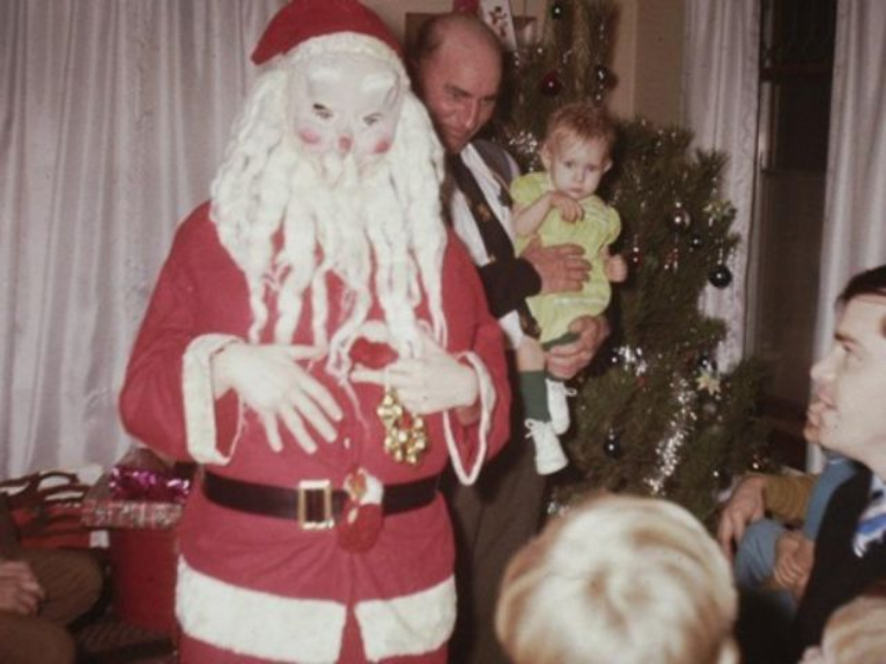 Пугающие и забавные Санта-Клаусы из прошлого на снимках