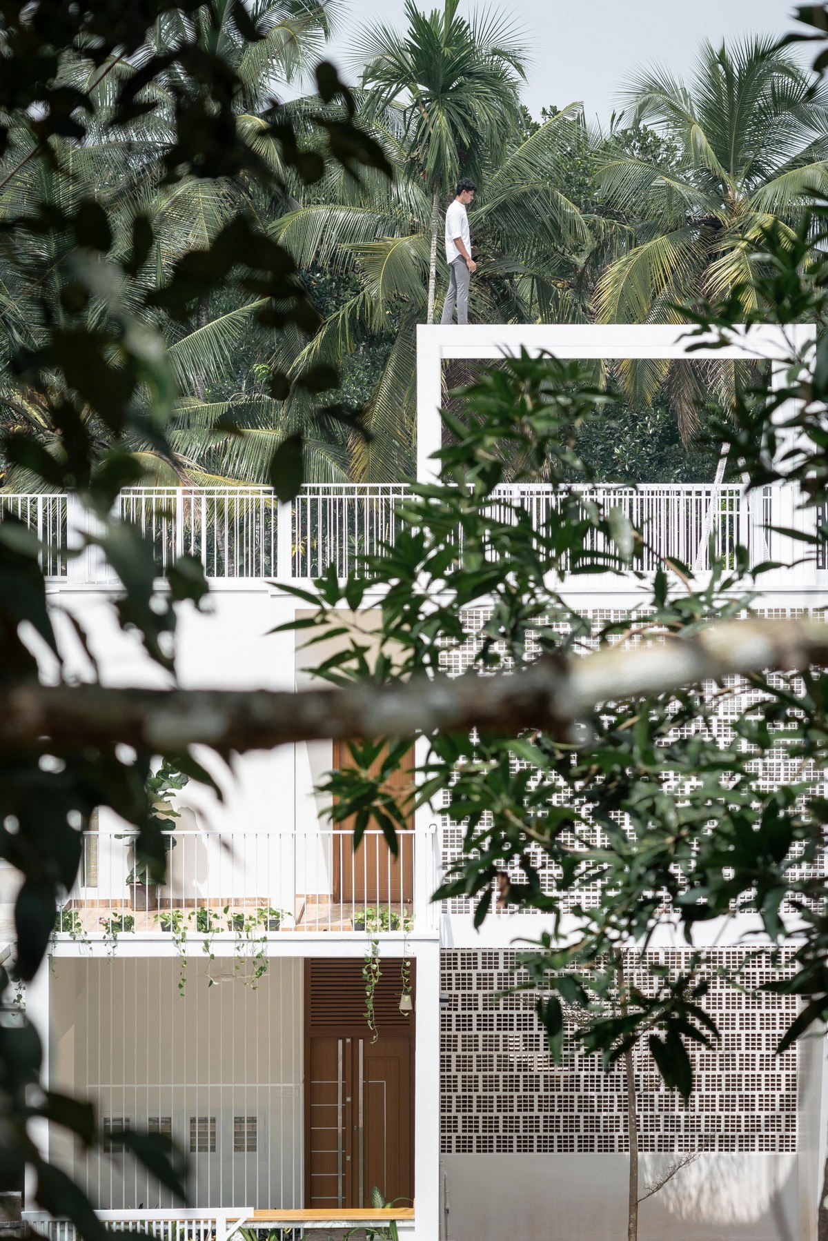 Роскошный белый дом для уединенного отдыха в Индии