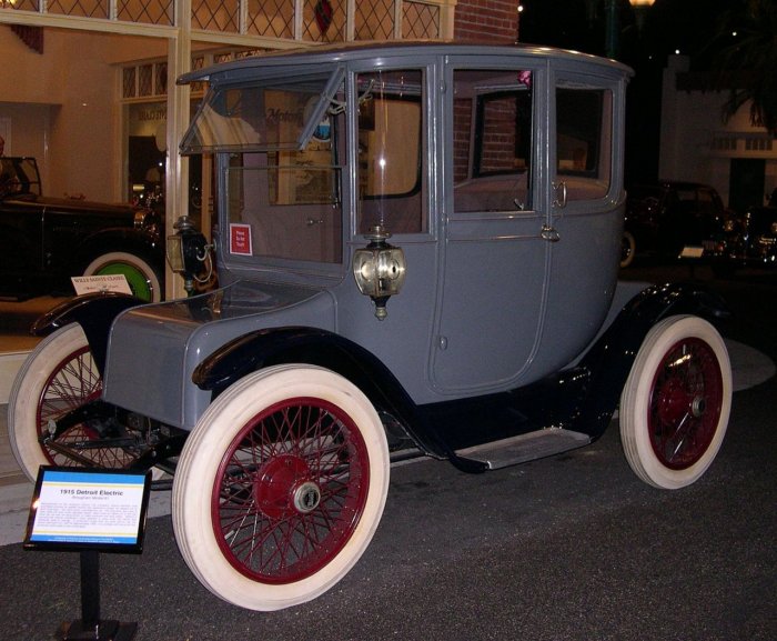 В начале XX века электромобили были популярнее бензиновых