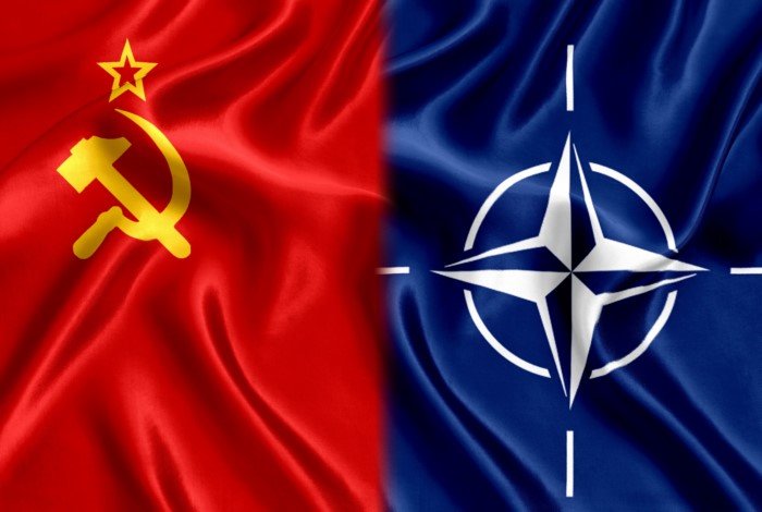 Зачем СССР хотел вступить в НАТО и почему его не взяли в альянс?