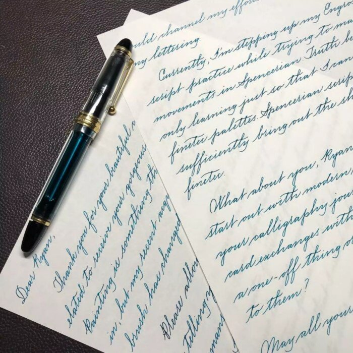 Примеры идеального почерка для любителей каллиграфии
