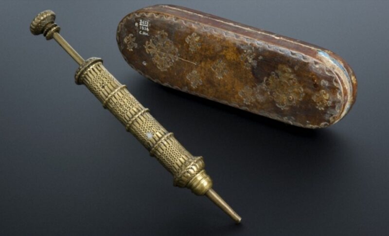 Примеры страшных инструментов медицины прошлого