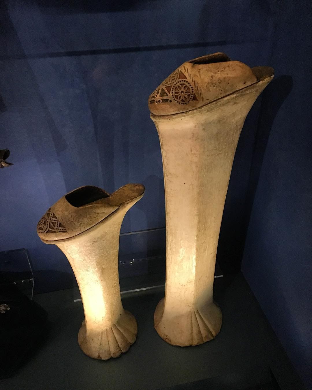 Примеры странных и интересных пар обуви из прошлого