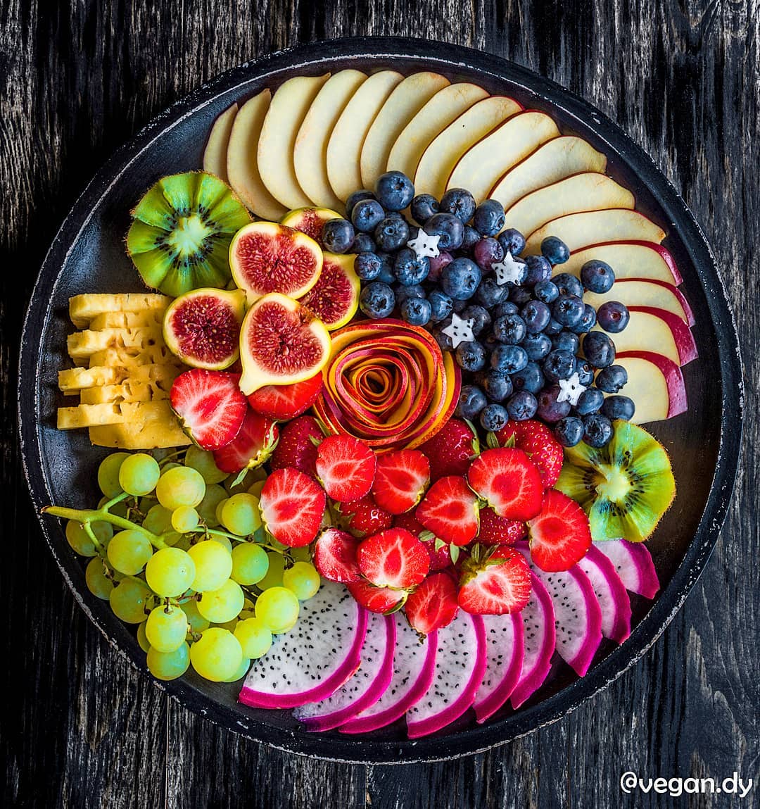 Красочные и аппетитные снимки веганской еды от Энди