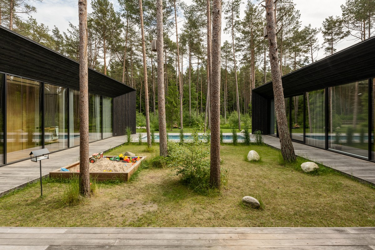 П-образная резиденция в Эстонии