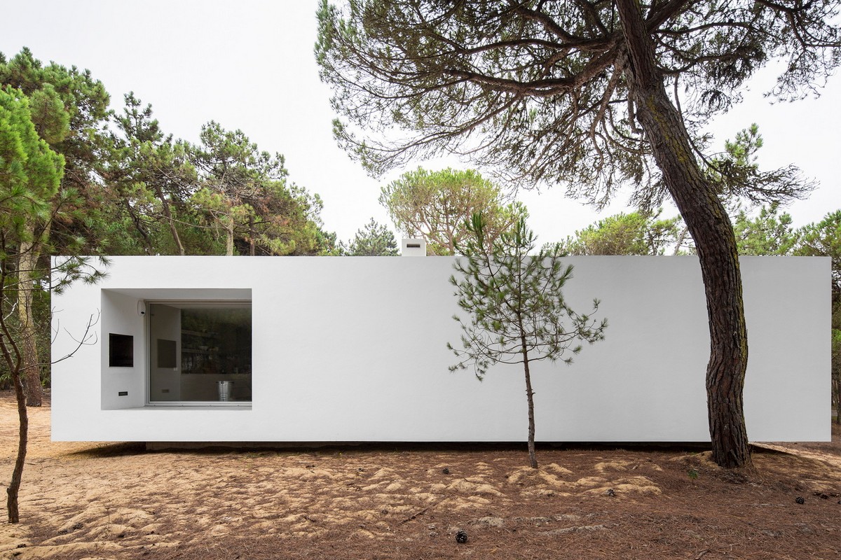 Максимально минималистская резиденция в Португалии