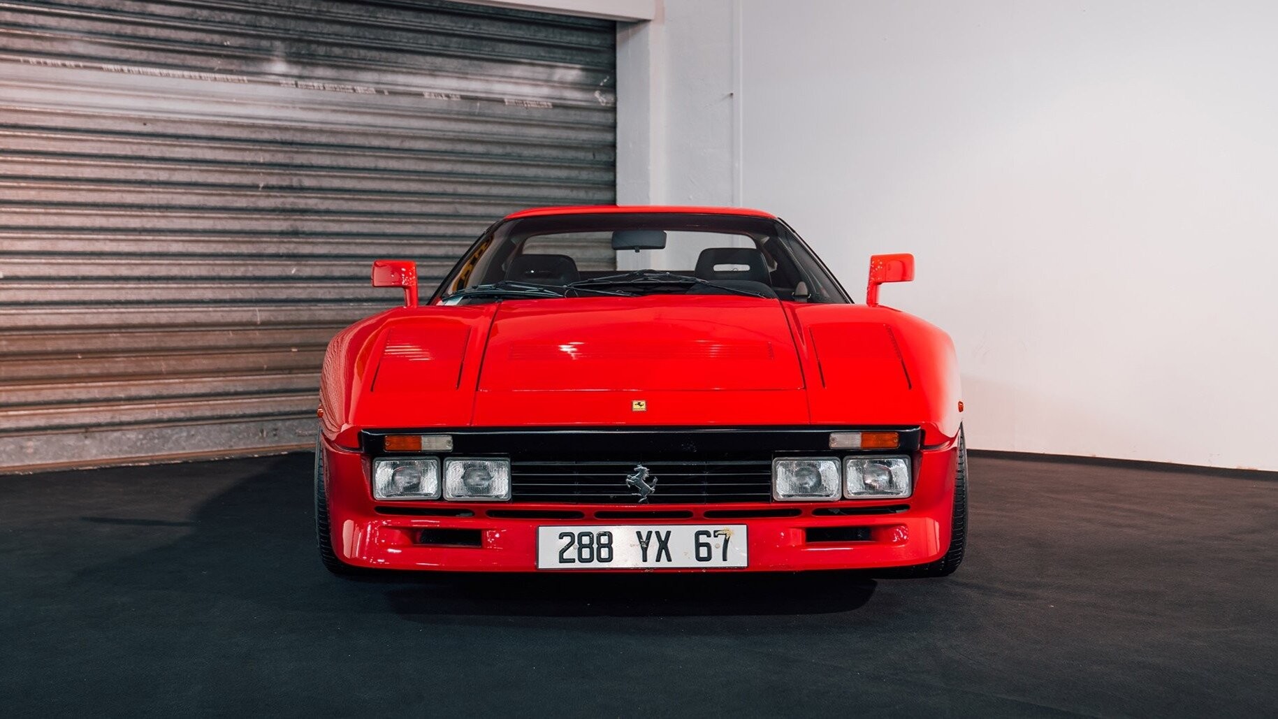 Ferrari 288 GTO из коллекции французского гонщика продали