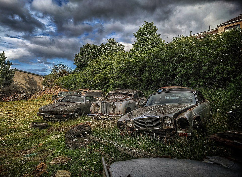 Загадочное кладбище классических автомобилей в Шотландии