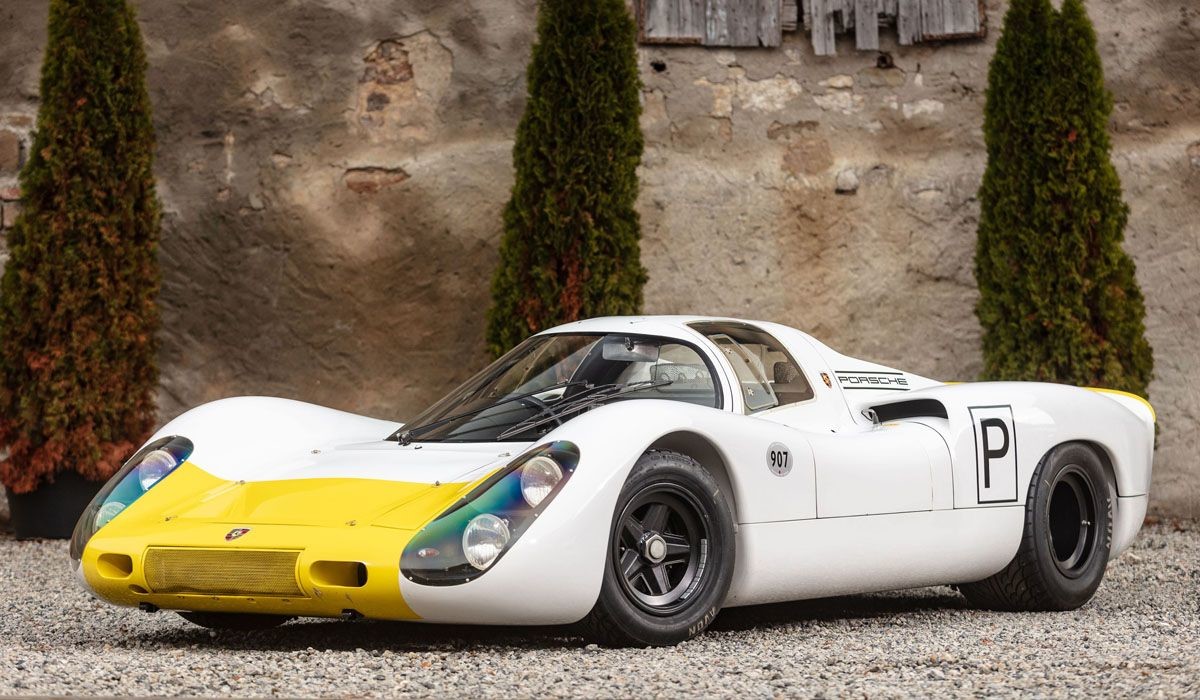 Легенда старой школы: гоночный Porsche 907 1968 года выпуска