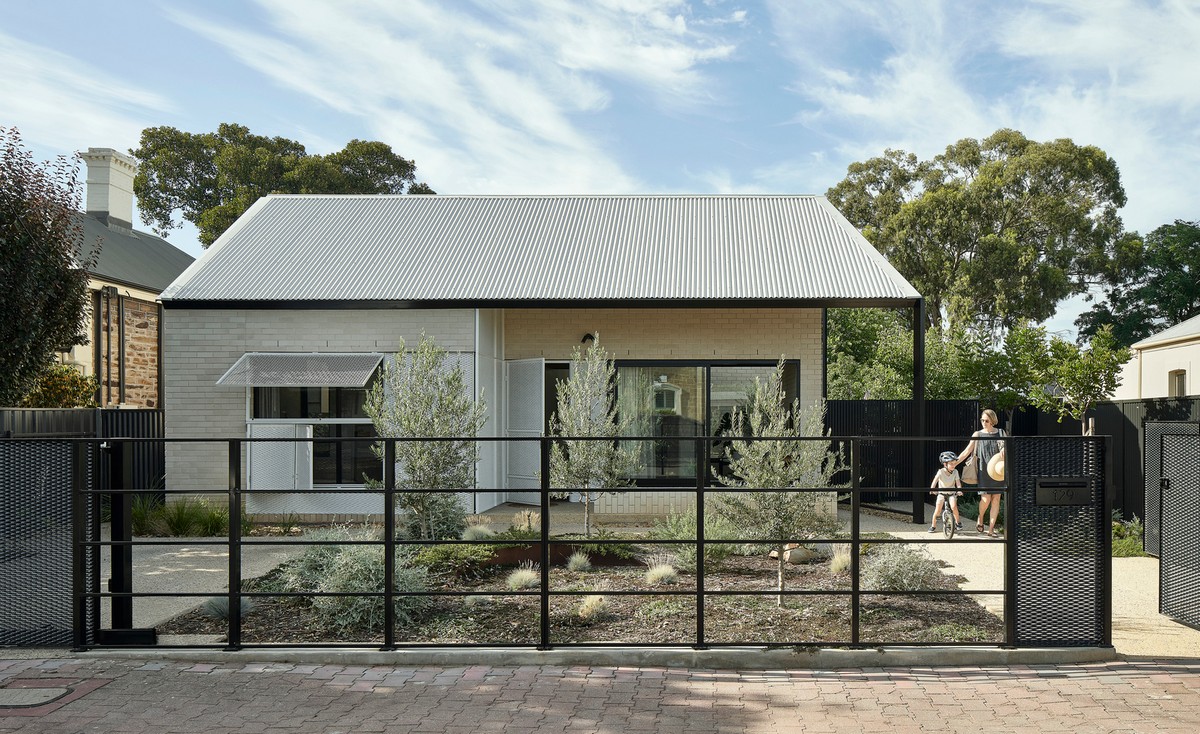 Современный пригородный дом в Австралии