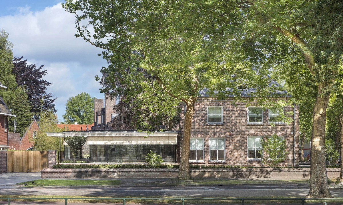 Реконструкция и расширение старинного жилого дома в Нидерландах