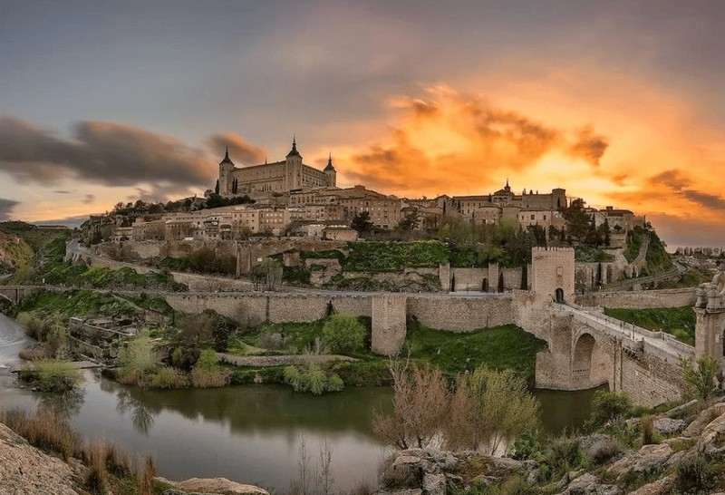 Список самых красивых городов Испании для посещения