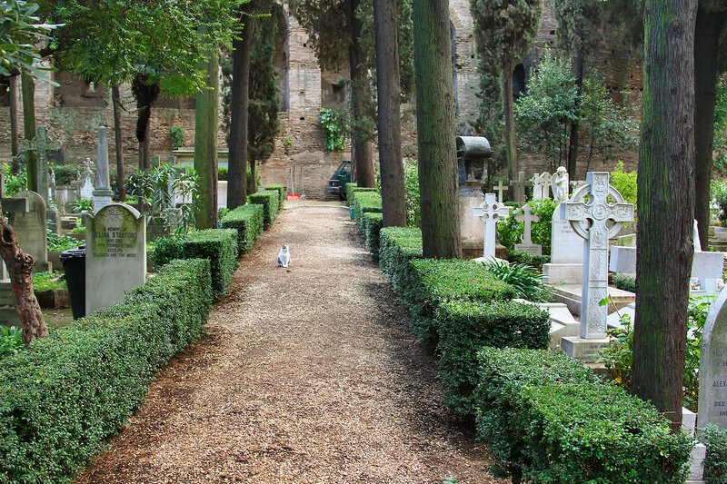 Истории самых красивых кладбищ мира