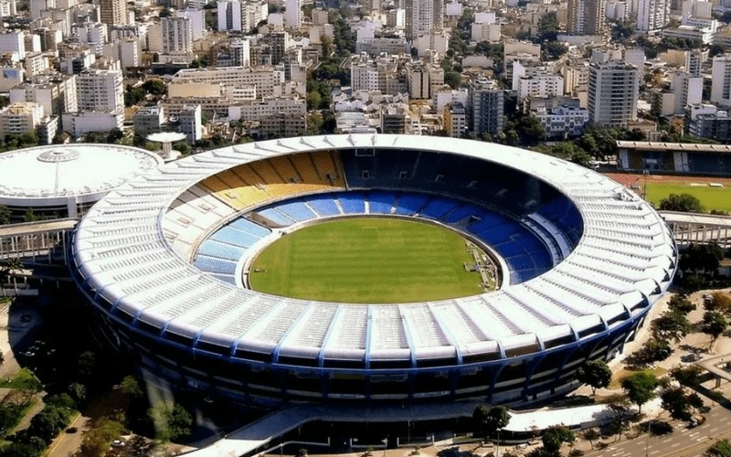 Список самых красивых футбольных стадионов мира