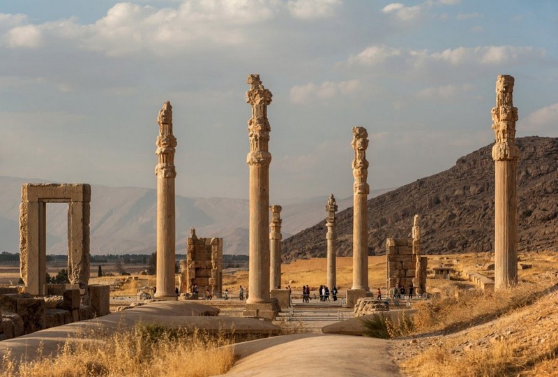Древнейшие города мира, которые привлекают мощной энергетикой и живописными руинами