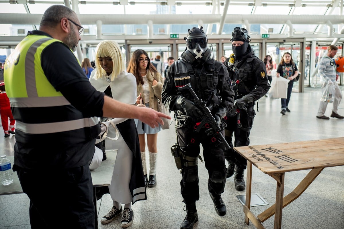 Классные костюмы супергероев на MCM Comic Con в Лондоне