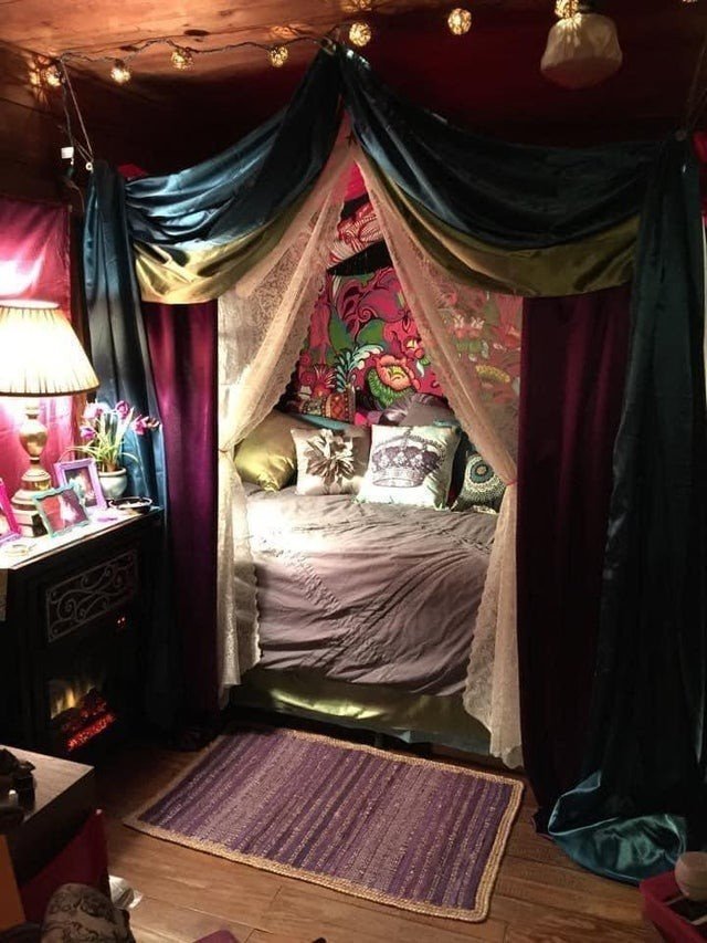 Как выглядят женские спальни, которые являются аналогами холостяцких берлог