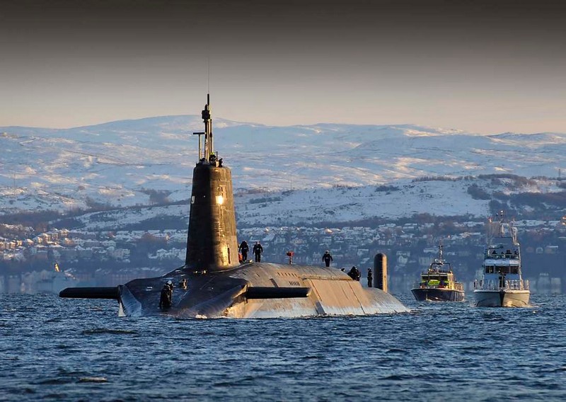 Список очень больших подводных лодок в мире