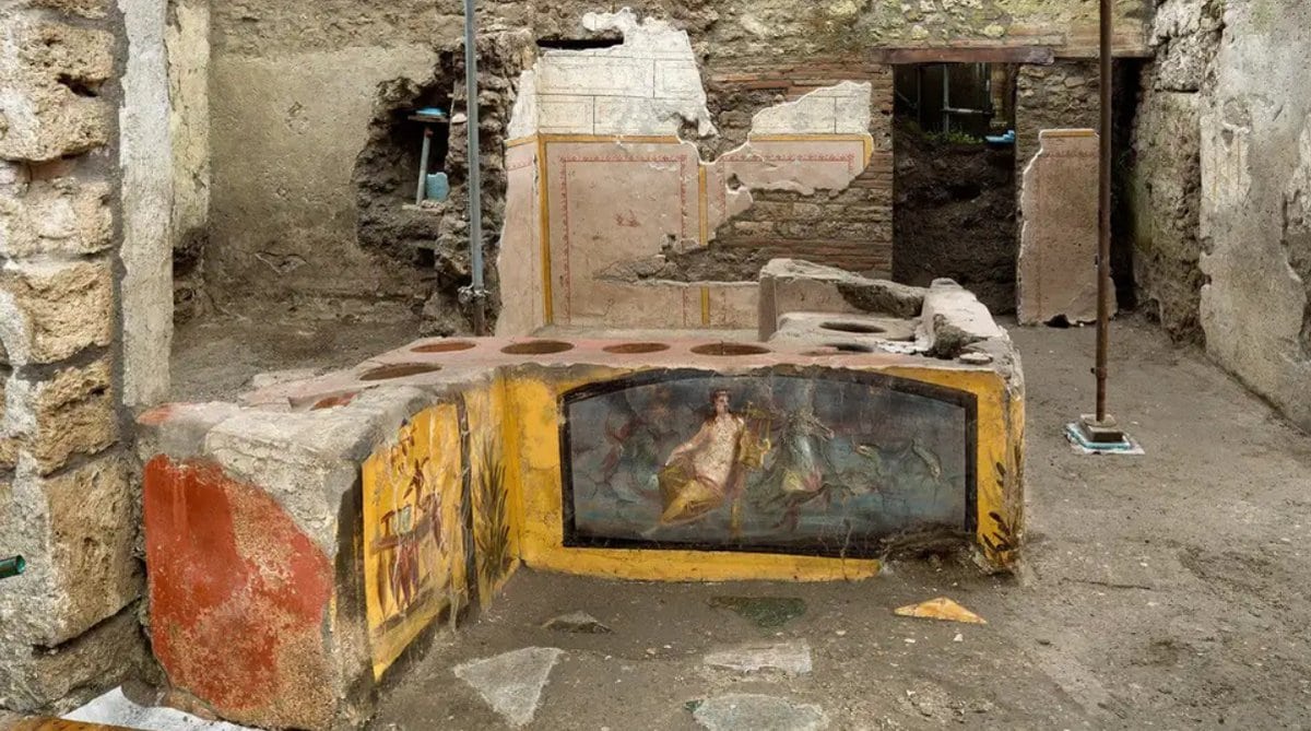 Снимки разных удивительных археологических находок