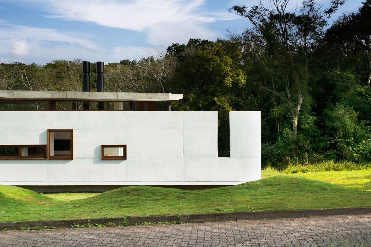 Модернистский семейный дом в Бразилии решения, участка, иногда, очень, результате, образует, формы, части, семейный, участок, высоту, поднимая, потолка, уровни, социальной, большего, разные, падения, опуская, света