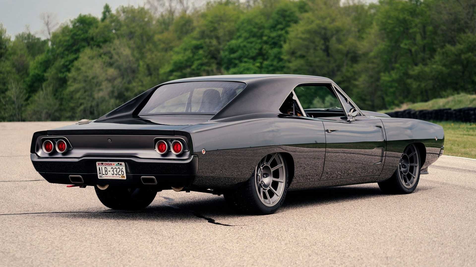 Карбоновый Dodge Charger 1968 года мощностью 1000 лошадиных сил