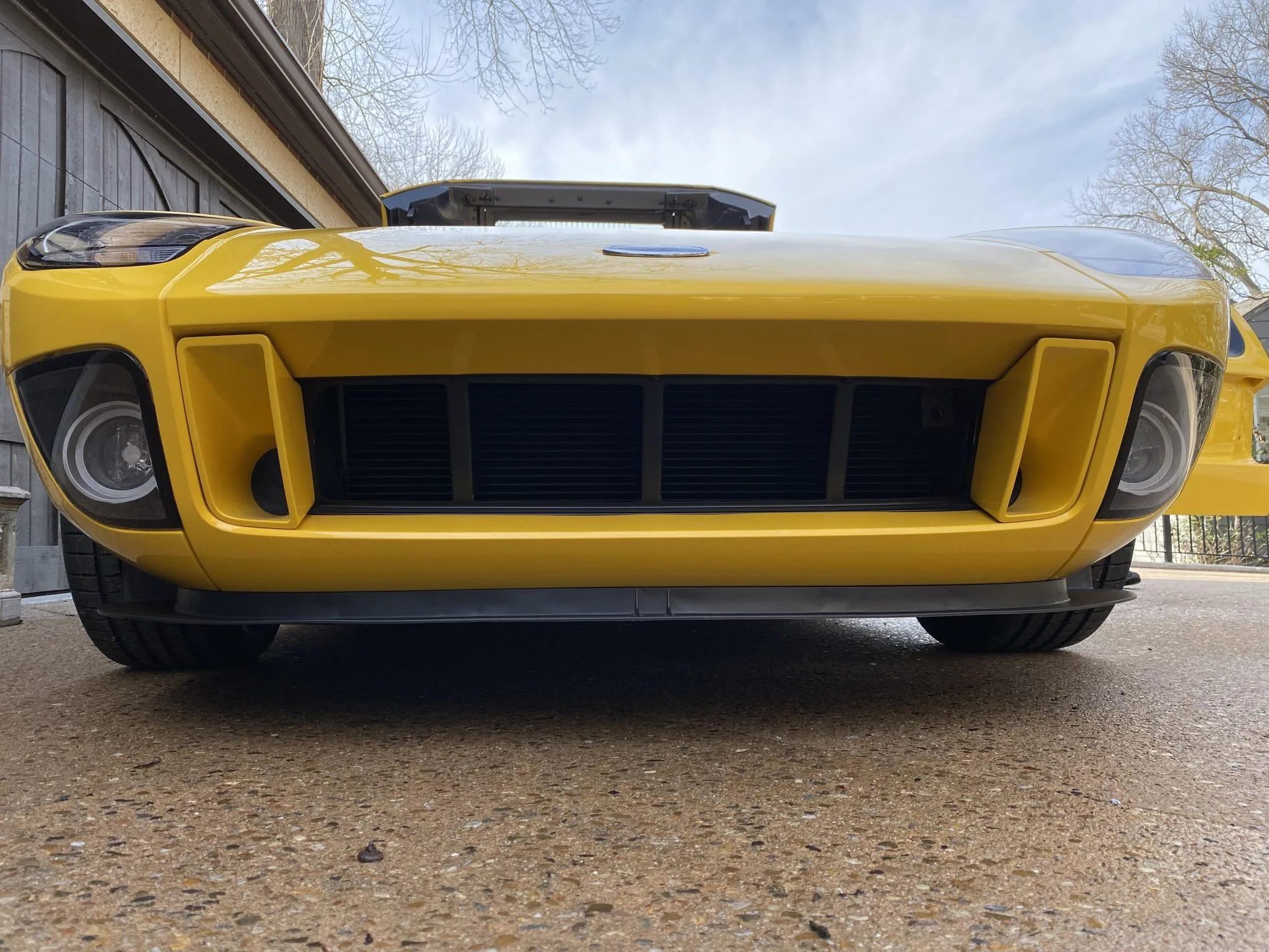 Редкий Ford GT практически без пробега за полмиллиона долларов