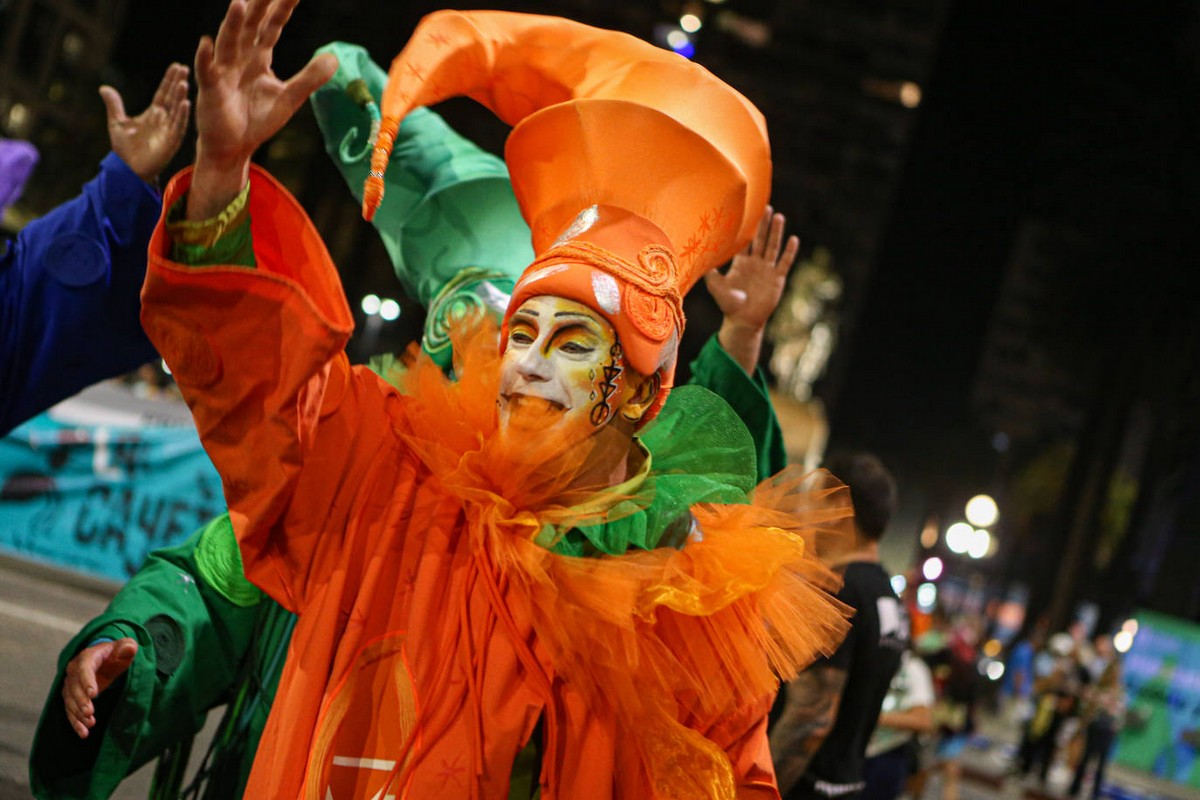 Самый длинный карнавал ежегодно проходит в Уругвае