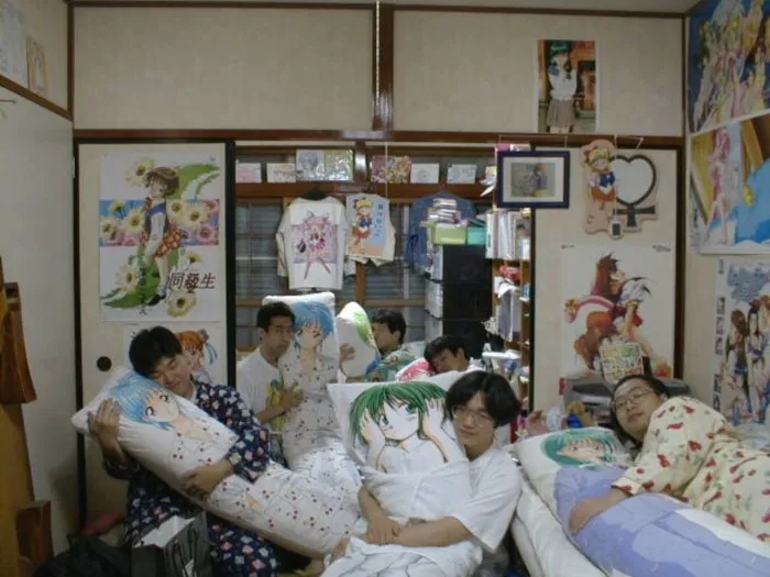 Разные абсурдные и безумные снимки из Японии