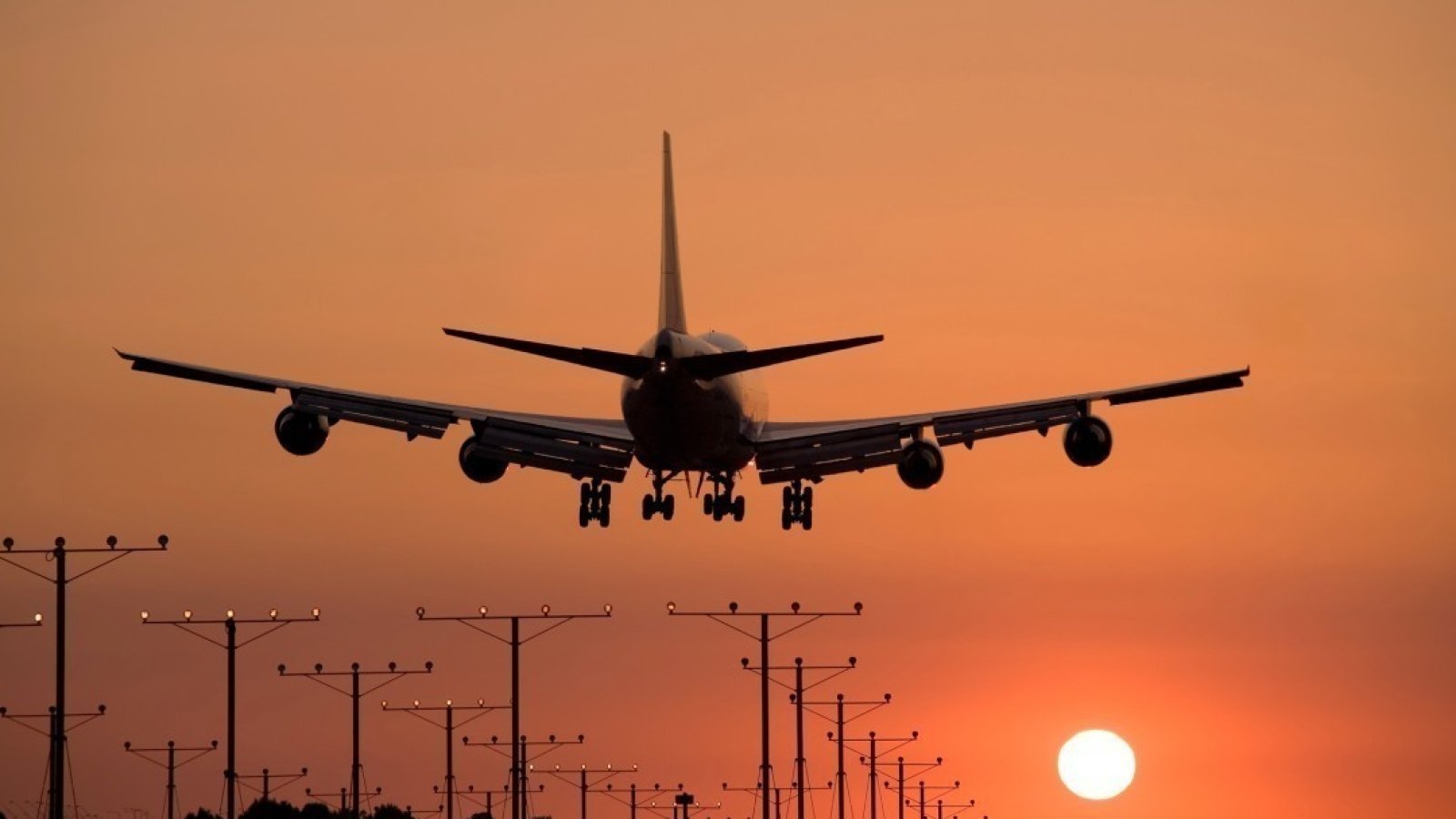Поиск и выбор самых дешевых авиабилетов для путешествия
