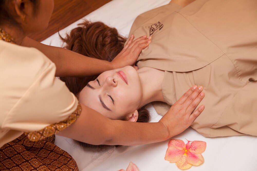 Тайский массаж для отдыха и здоровья в лучших традициях