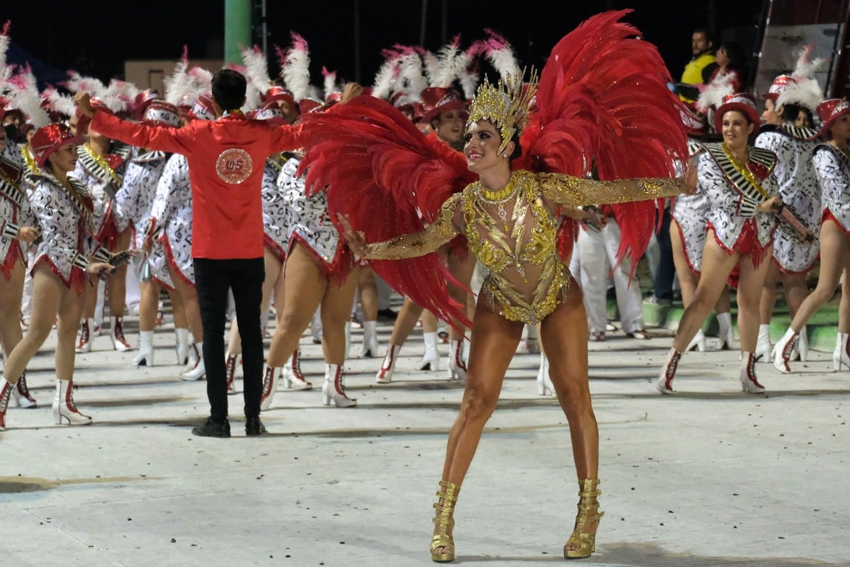 Яркие снимки с ежегодного карнавала в Бразилии