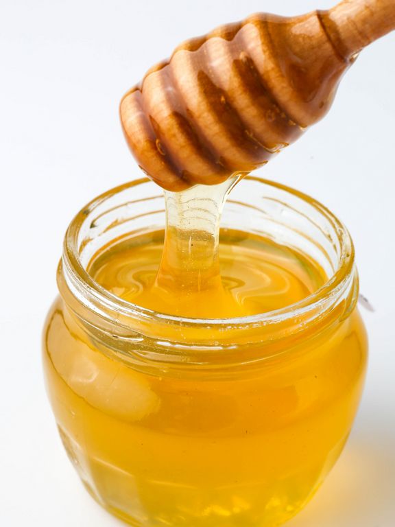 Цветочный мёд с орехами: полезный деликатес с изысканным вкусом