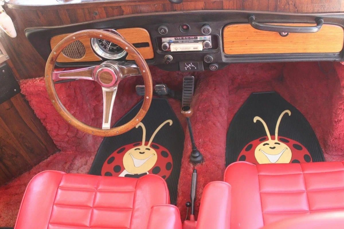 Крошечный автодом Volkswagen Super Bugger 1969 года выпуска