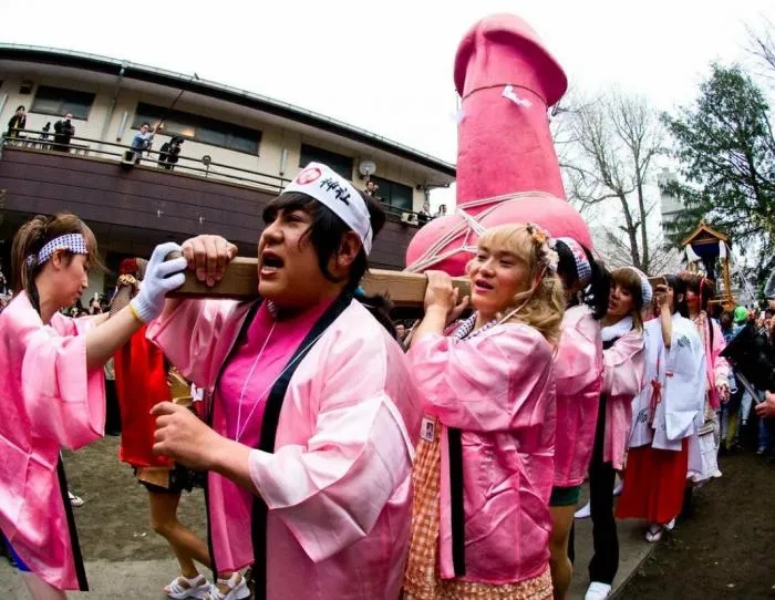 Канамара-мацури - самый нескромный фестиваль Японии
