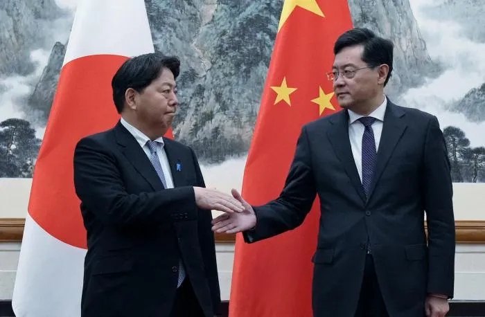 Почему же Китай и Япония ненавидят друг друга?