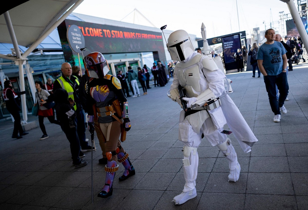 Поклонники Звездных войн на съезде в Восточном Лондоне