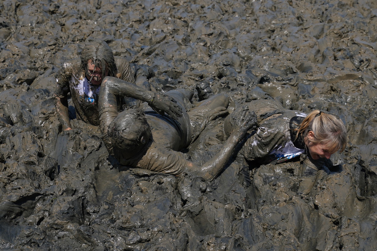 Ежегодная гонка по грязи Мэлдона через деревню Эссекс
