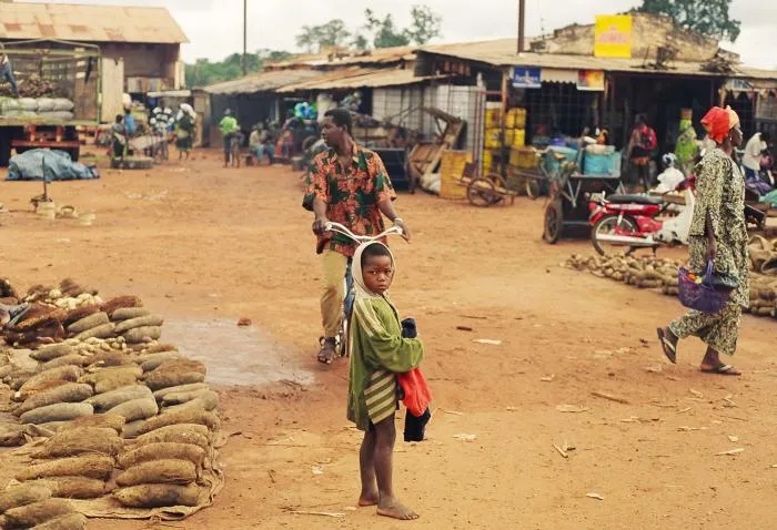 Как живут люди в Буркина-Фасо и как справляются с жарой